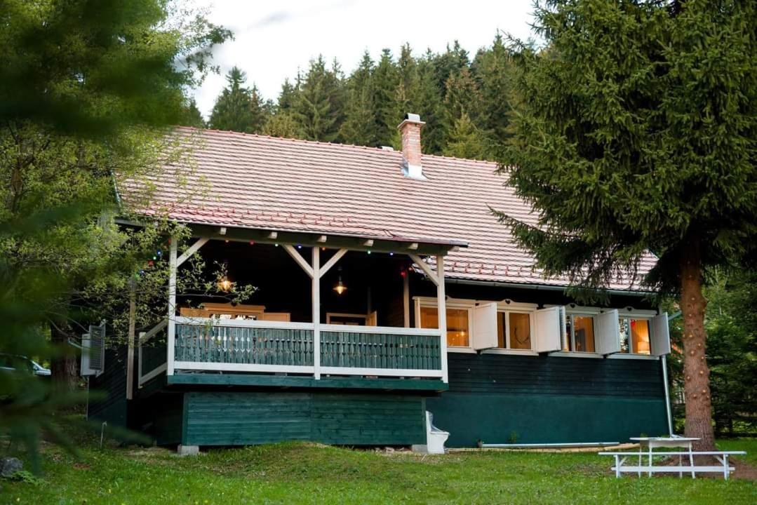 Piricske Pihenohaz Villa Ciceu Bagian luar foto